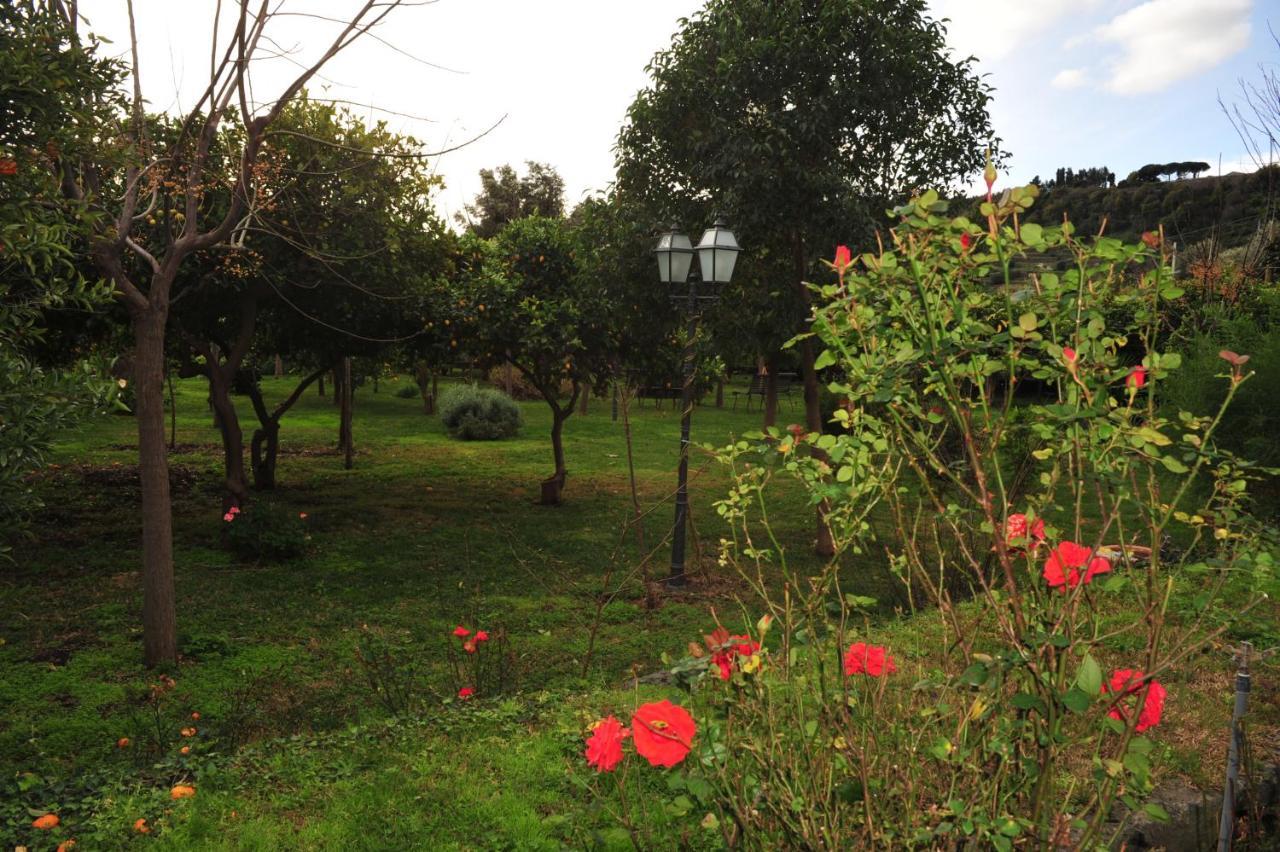 Tenuta Santa Tecla Acireale Exterior foto